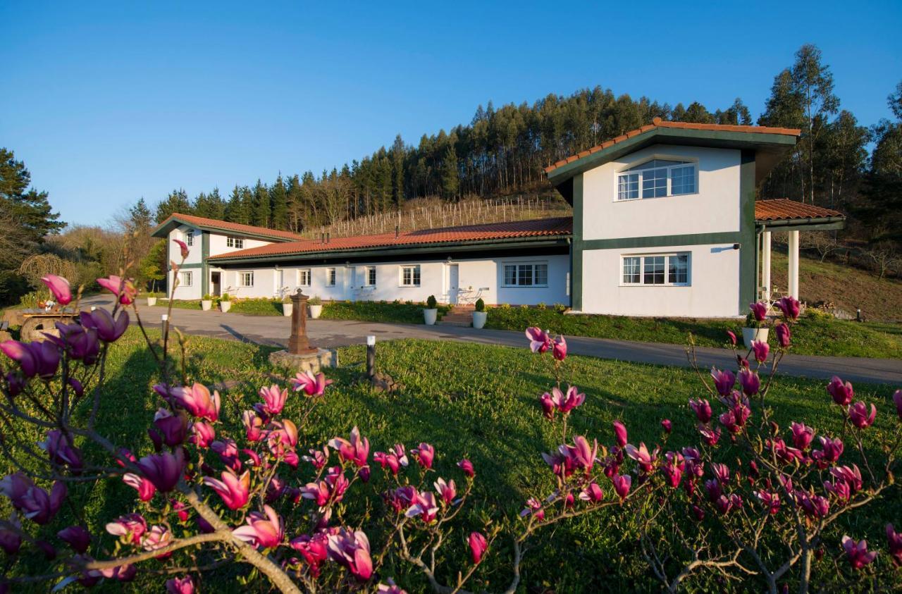 Apartamentos Turisticos Bizkar Bare Sopuerta Exterior photo